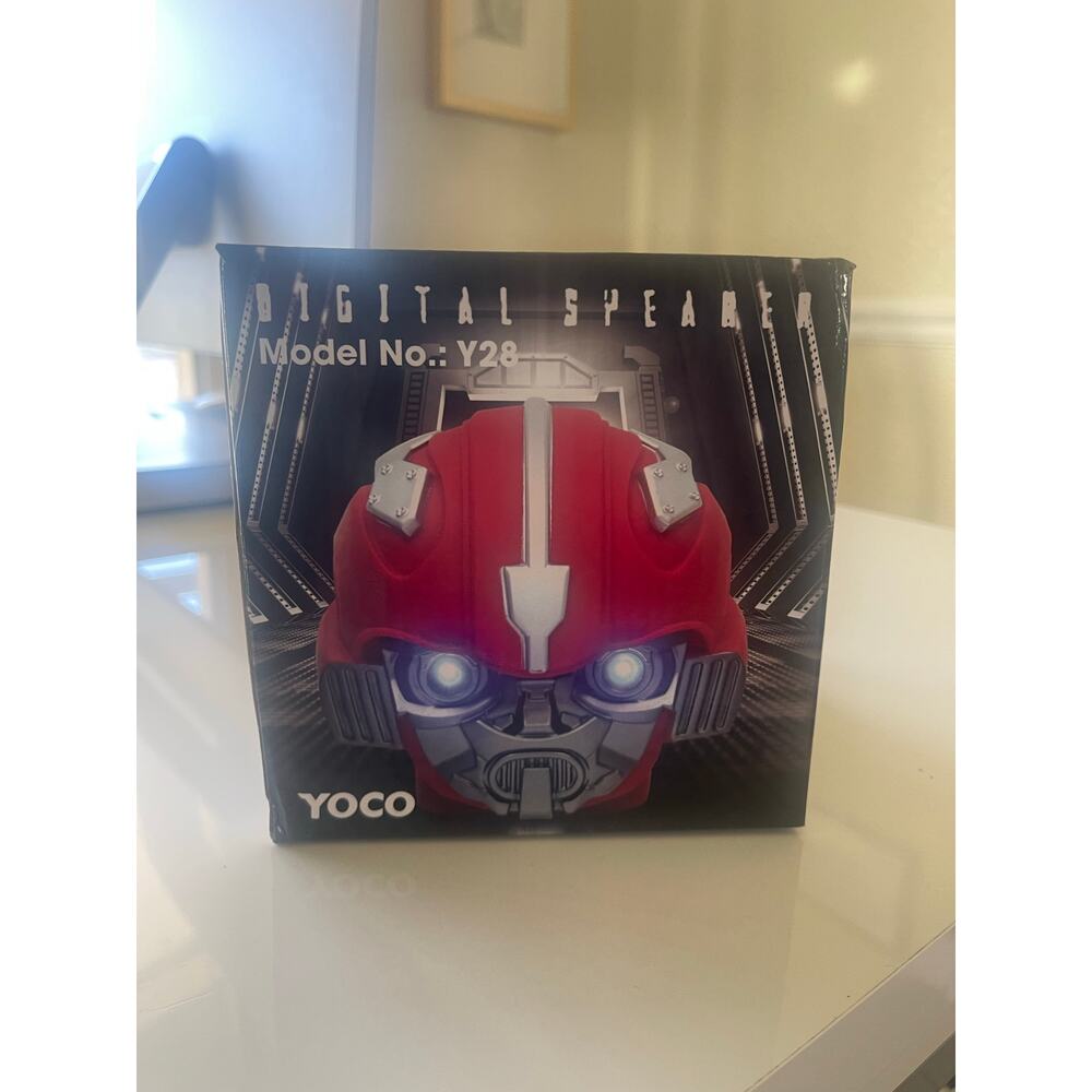 T.remax Ch-m28 Transformers-shaped Bluetooth Speaker